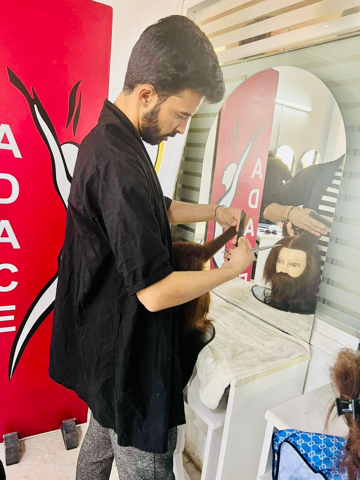 Calendrier De L'Avent 2025 Thème Coiffure - 24 Ornements Acrylique 2D Pour Salon Ou Décoration Maison